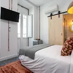 Pensión Dona Simone Boutique Suites&studios - By @ Rita's Place 4*
