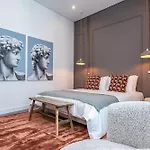 Dona Simone Boutique & - By @ Rita's Place 4*