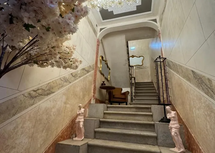 Dona Simone Boutique & - By @ Rita's Place Guest house 4*