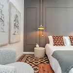 Guest house Dona Simone Boutique & - By @ Rita's Place 4*