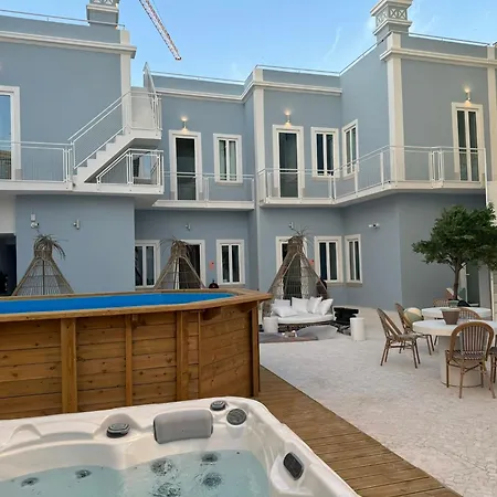 Dona Simone Boutique & - By @ Rita's Place בית הארחה