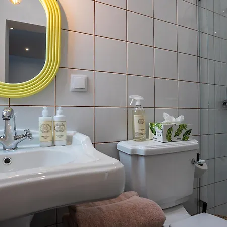 Pensión Dona Simone Boutique Suites&studios - By @ Rita's Place 4*