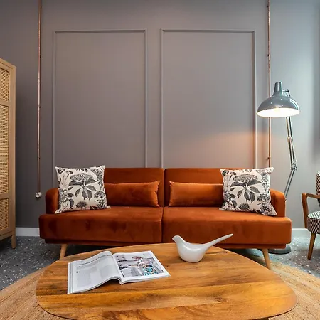 Pensión Dona Simone Boutique Suites&studios - By @ Rita's Place 4*