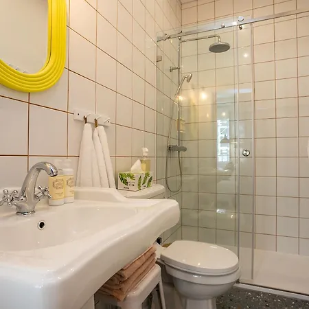 Pensión Dona Simone Boutique Suites&studios - By @ Rita's Place 4*