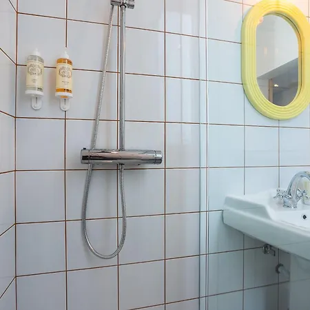 בית הארחה Dona Simone Boutique & - By @ Rita's Place